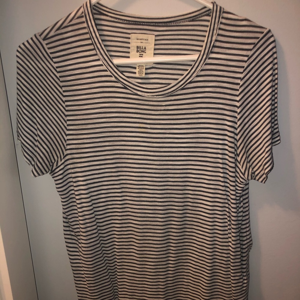 BILLABONG SHORT SLEEVE